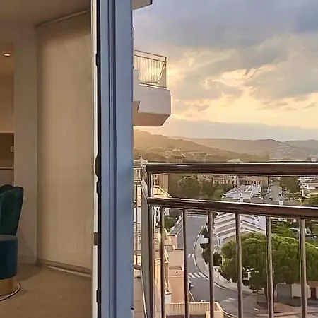 Apartment Torre Valentina Frente Al Mar